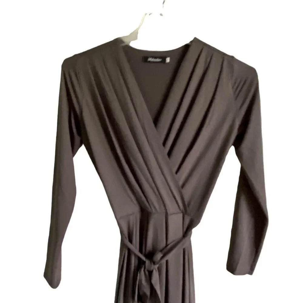 Yiduoduo Maxi Grey Dress Long Sleeves with Belt Size Small